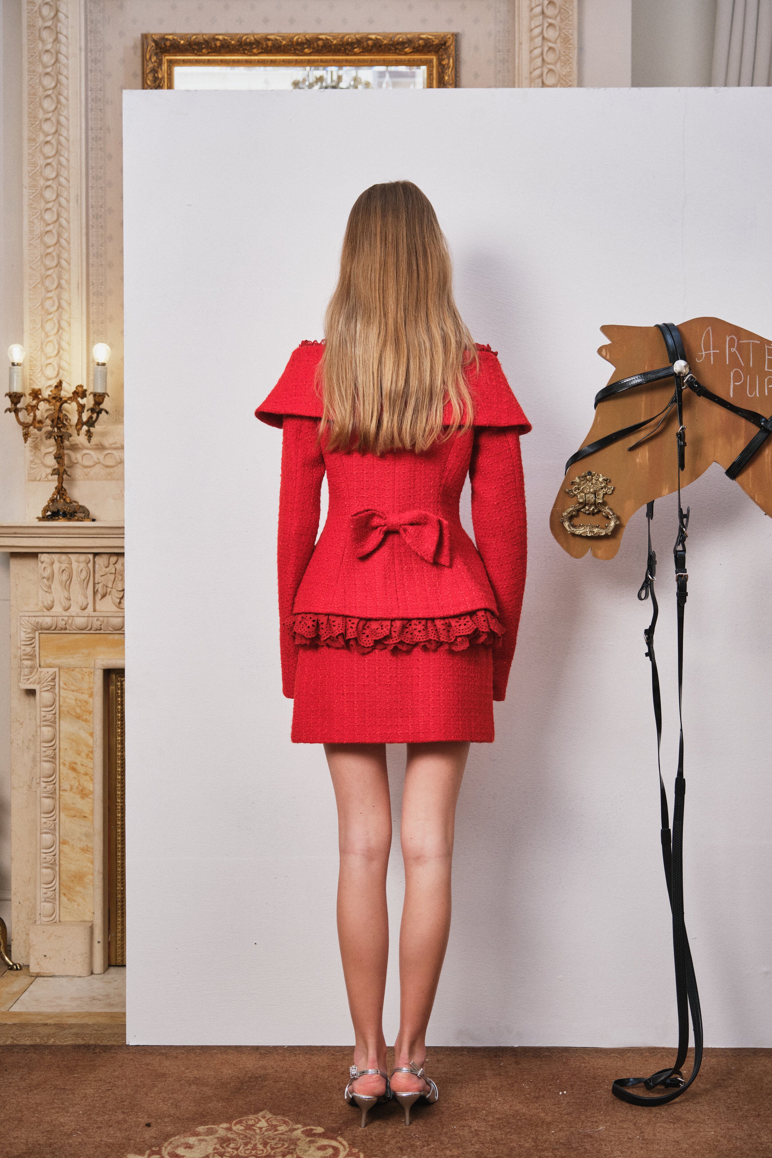Red Contrast-Belt Woven Mini Skirt